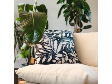 Marra: Waterdicht buitenkussen met zachte vulling | Maanta