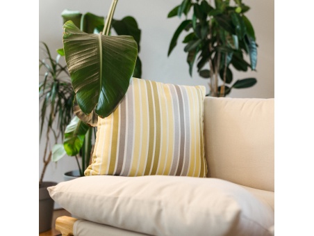 Marra: Waterdicht buitenkussen met zachte vulling | Maanta