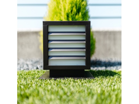 Solar QUB: Kubus Lamp - Ontdek de Nieuwe Vloerspots