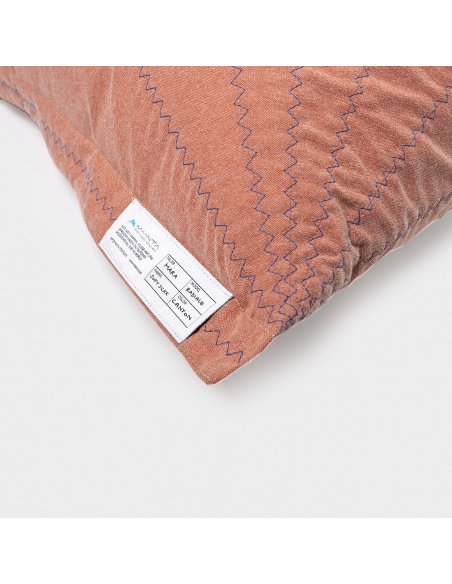 Randa: de unieke zakfauteuil met radiaal ontwerp voor binnen en buiten