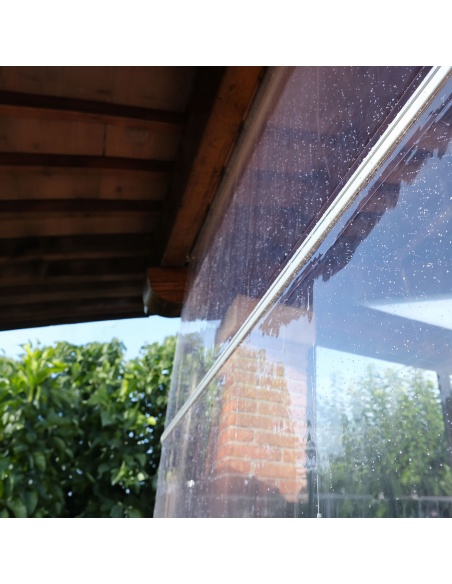 EasySwitch: vervangend doek voor verticale luifels