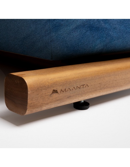 Tuga: Uniek nautisch ontwerp teak zonnebed