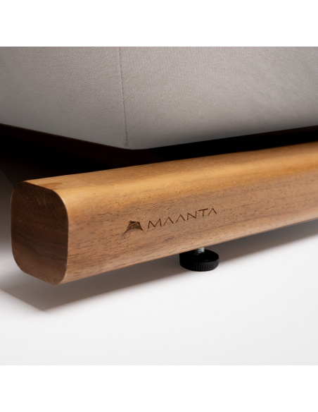 Tuga: Uniek nautisch ontwerp teak zonnebed