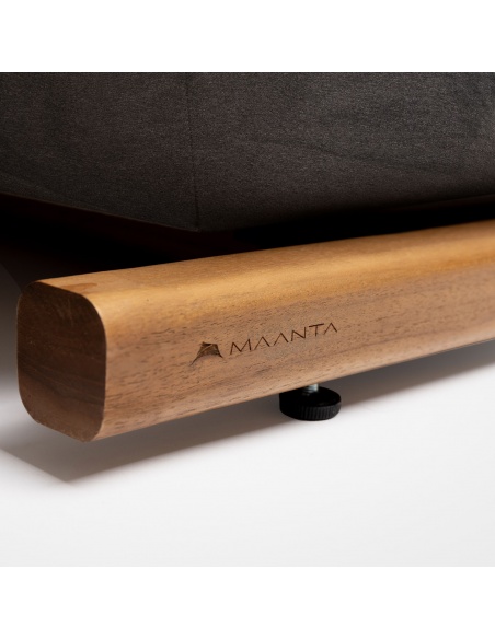 Tuga: Uniek nautisch ontwerp teak zonnebed