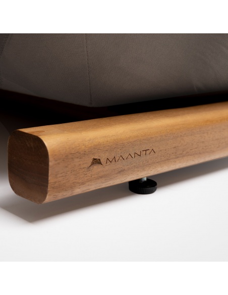 Tuga: Uniek nautisch ontwerp teak zonnebed