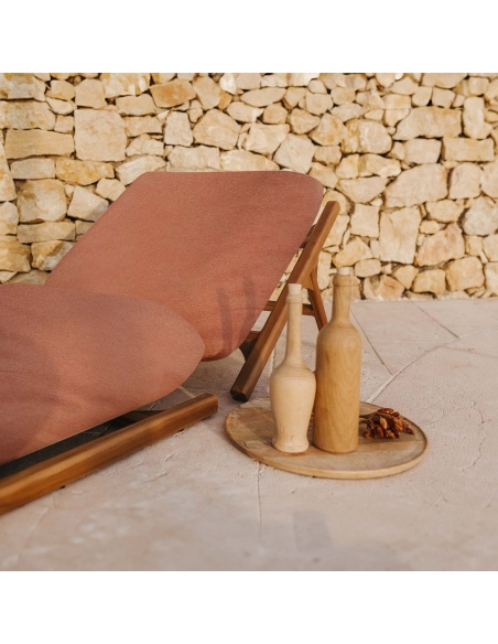 Tuga: Uniek nautisch ontwerp teak zonnebed