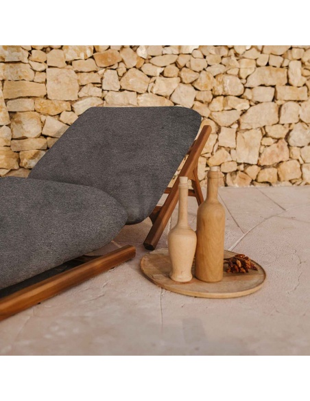 Tuga: Uniek nautisch ontwerp teak zonnebed