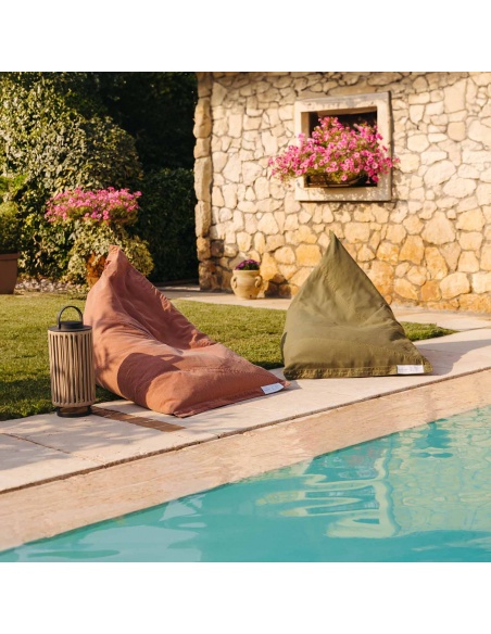 Randa: de unieke zakfauteuil met radiaal ontwerp voor binnen en buiten