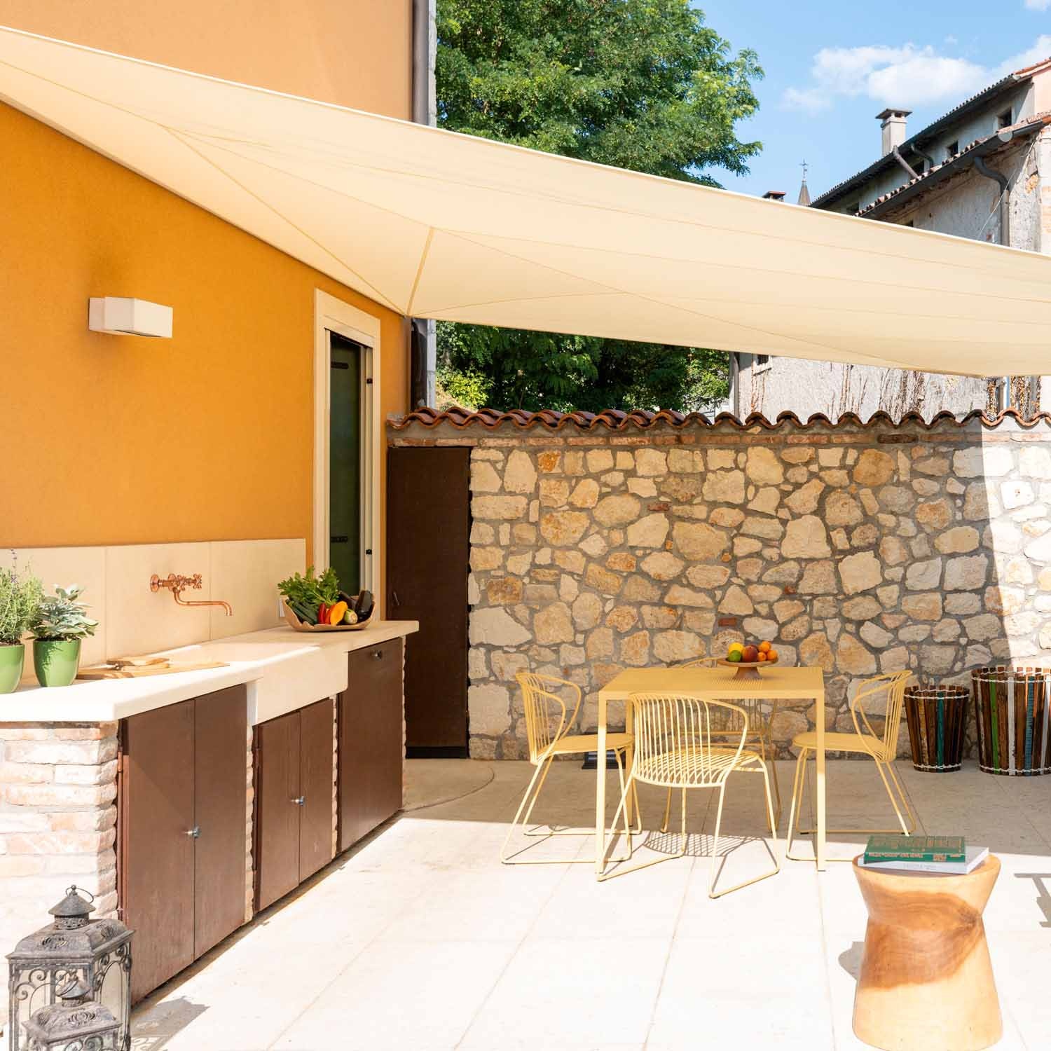 Solaria Lean Stock – Gereviseerd zeil met muurprofiel