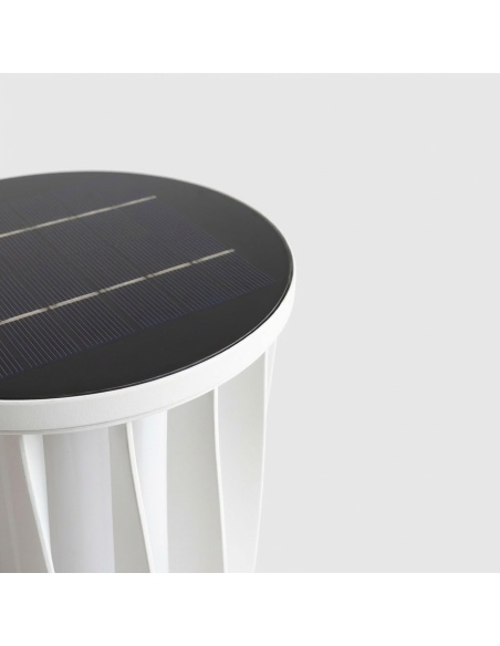 Helira: Solar Lamp Design voor Tuin