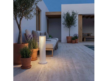 Helira: Solar Lamp Design voor Tuin