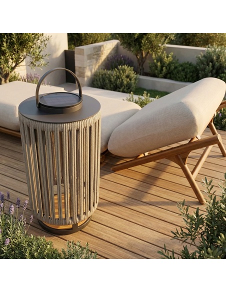 Marinea: Buitenlamp van gevlochten touw