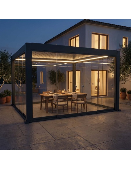 Schuivende glazen wanden voor Lyra T6 - Pergola met glas afgesloten