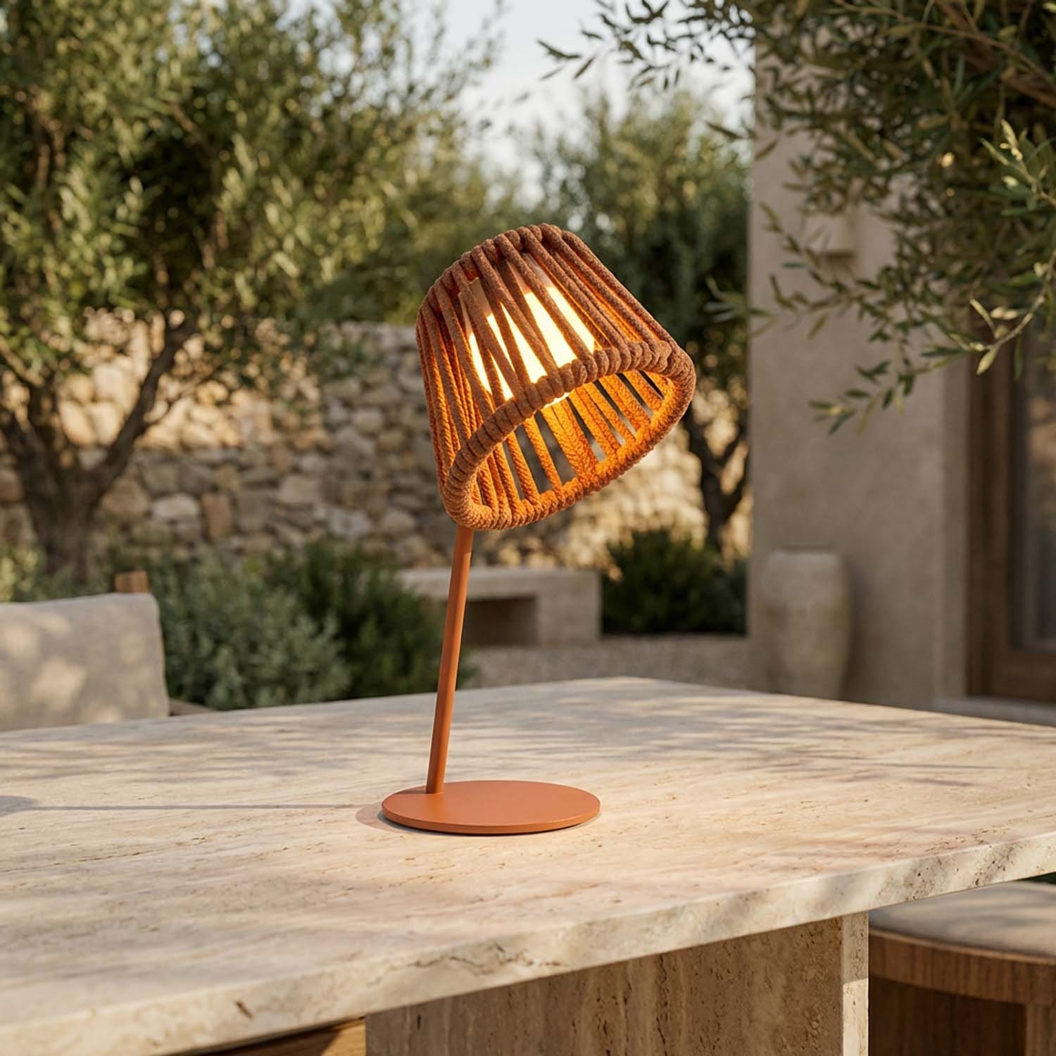 Mini Ropelle: Oplaadbare tafellamp van Olefin koord