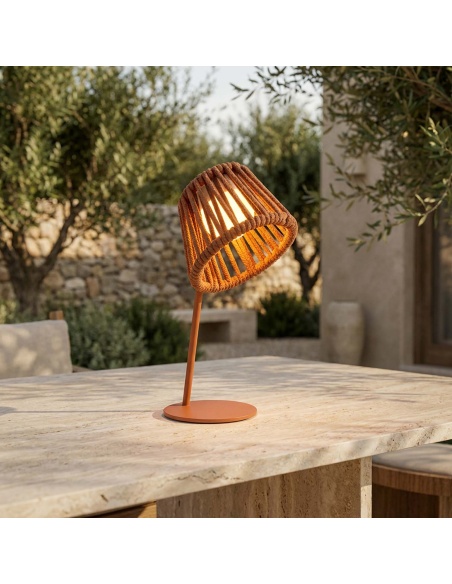 Mini Ropelle: Oplaadbare tafellamp van Olefin koord