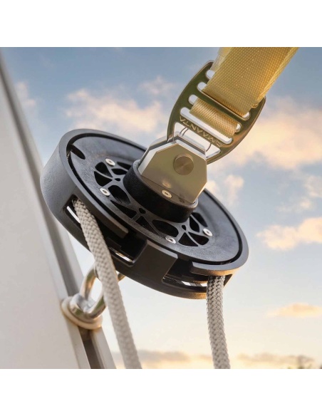 EZ Furl: Universeel Oprolsysteem voor Schaduwdoeken