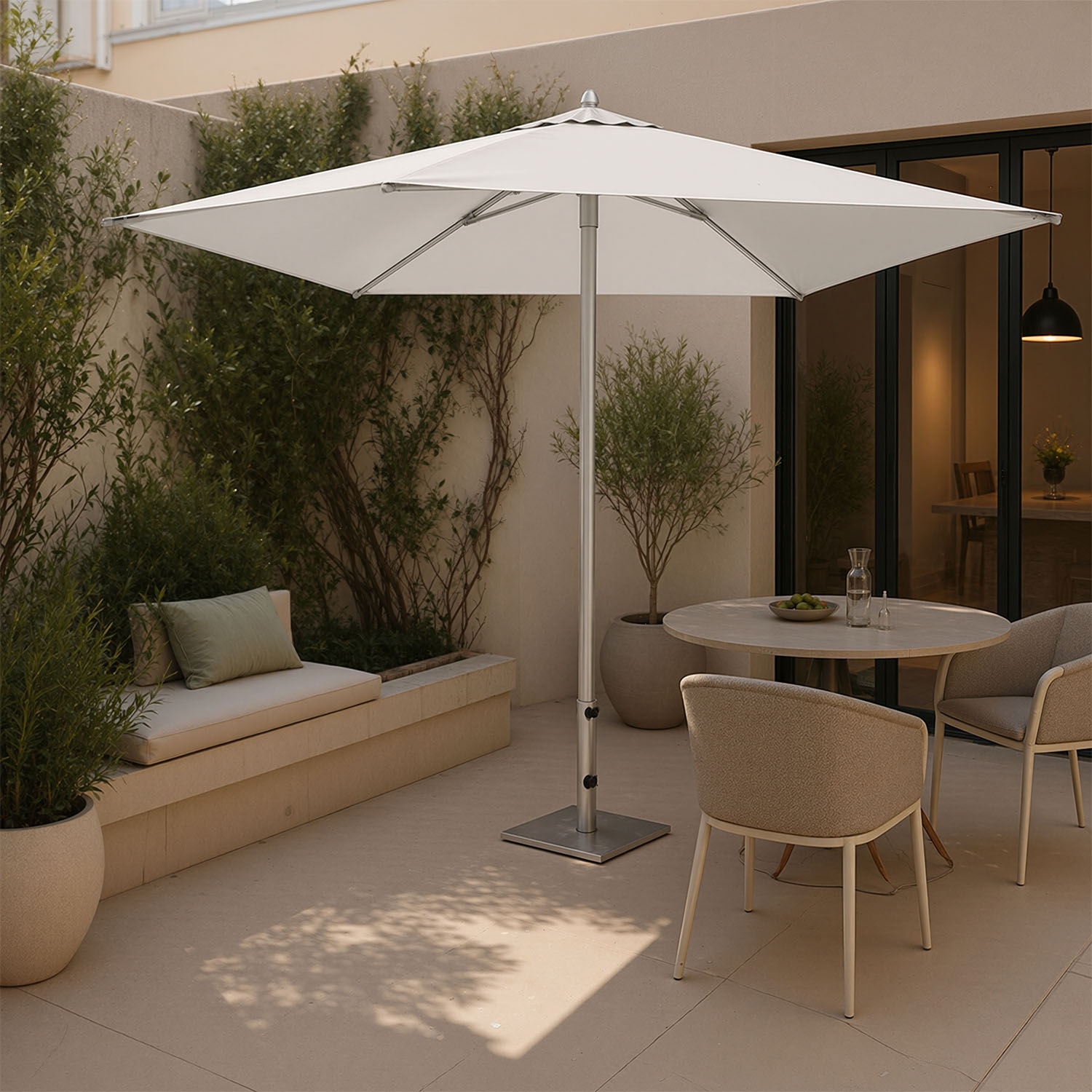 Klika: Parasol met Middenpaal en KlikOpen®-technologie